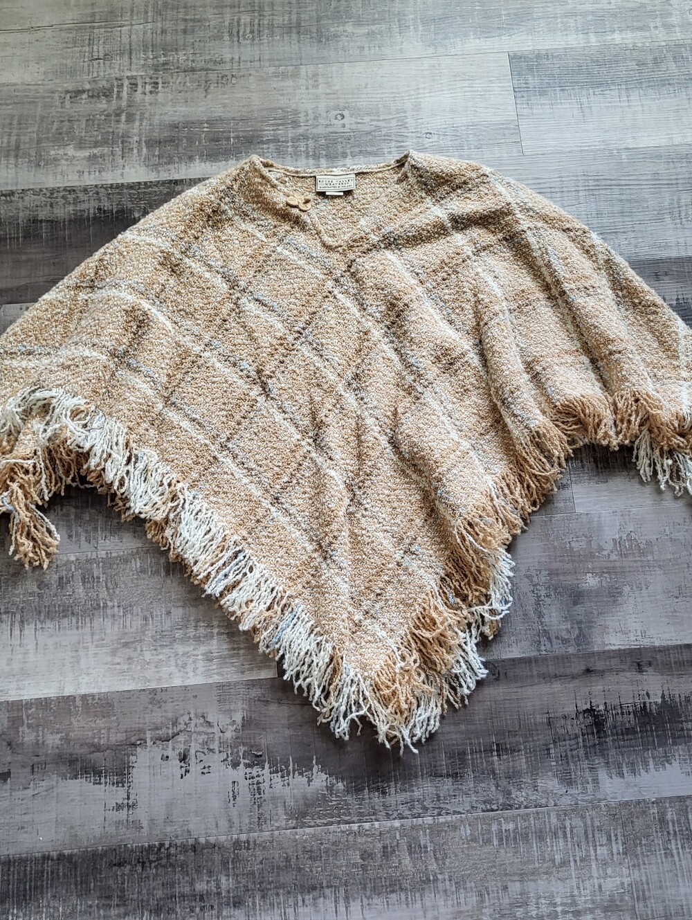 Boyne Valley Weavers Ireland Wool Alpaca Poncho Cape One Size Beige Fringe